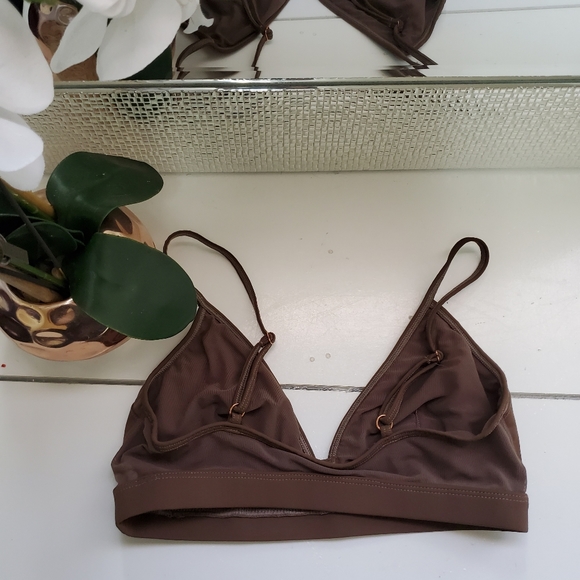 Naked Rebellion Brallet Wireless Bra Size Medium - Picture 2 of 5